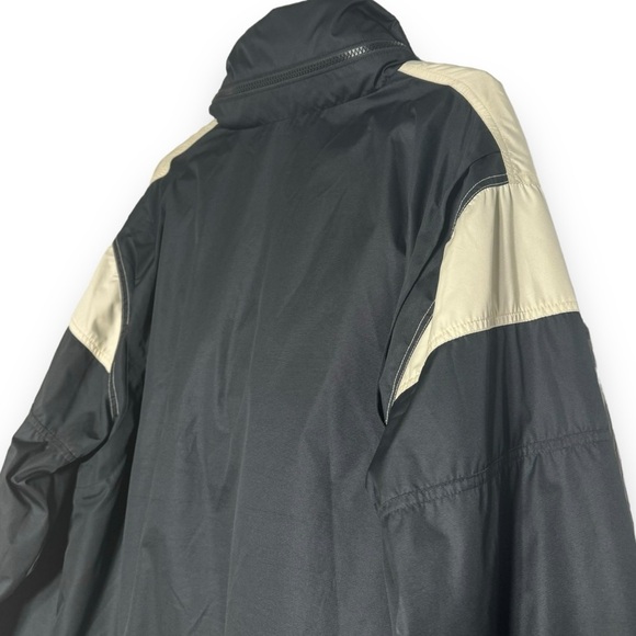 Nike Black and Cream Windbreaker Jacket y2k - Picture 9 of 12